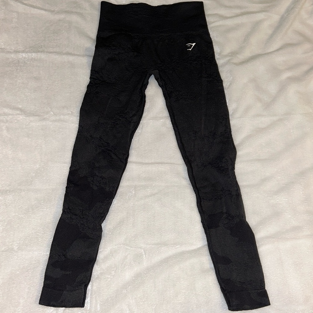 Workout leggings.
